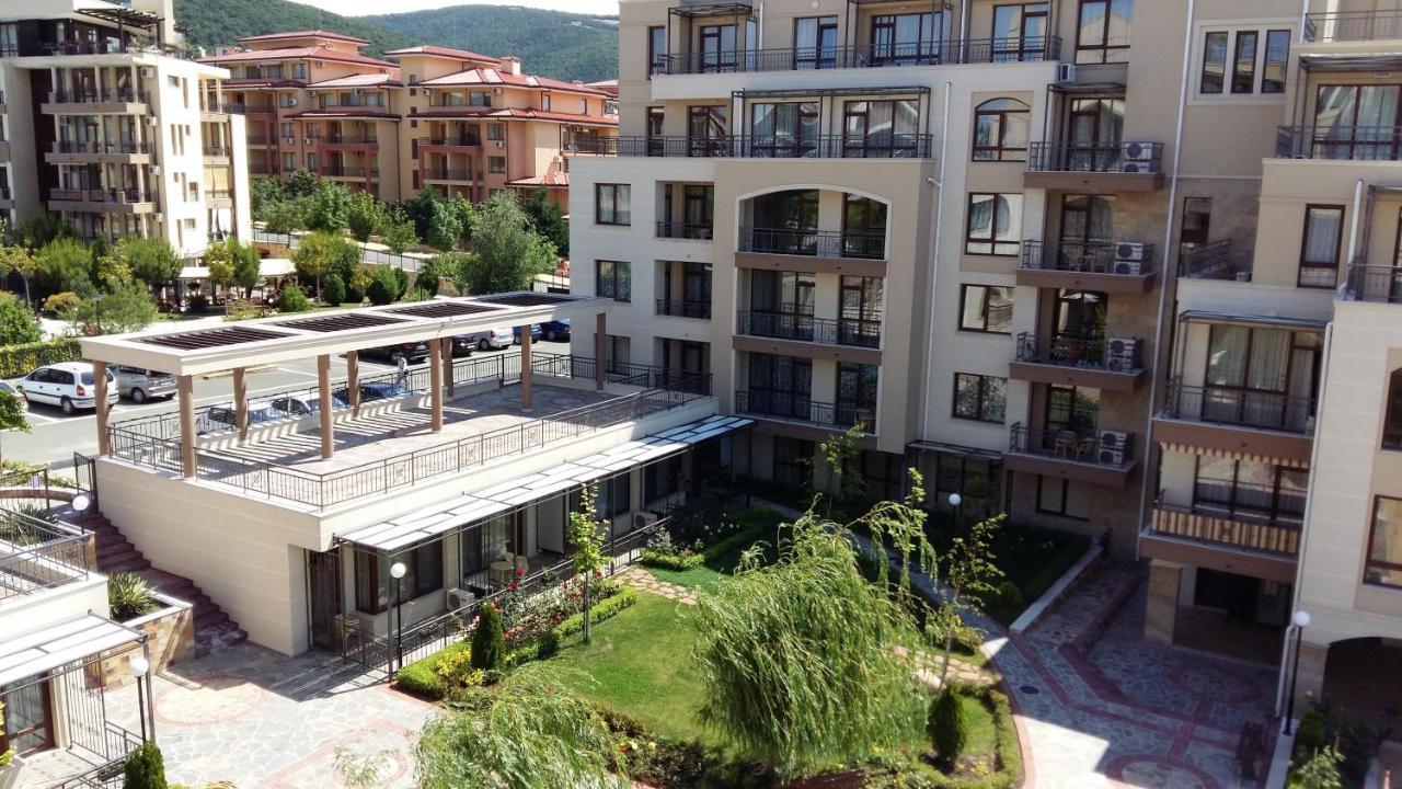 Aparthotel Sorrento Sole Mare Sveti Vlas Exterior foto