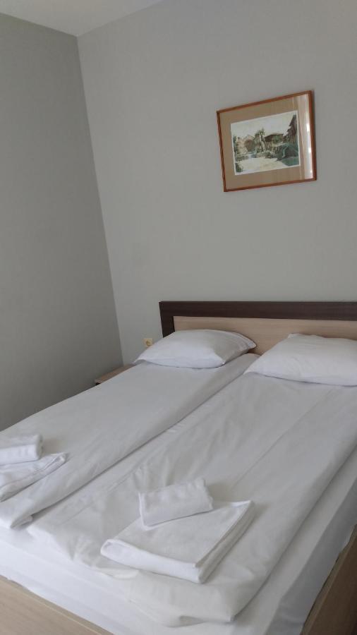 Aparthotel Sorrento Sole Mare Sveti Vlas Exterior foto