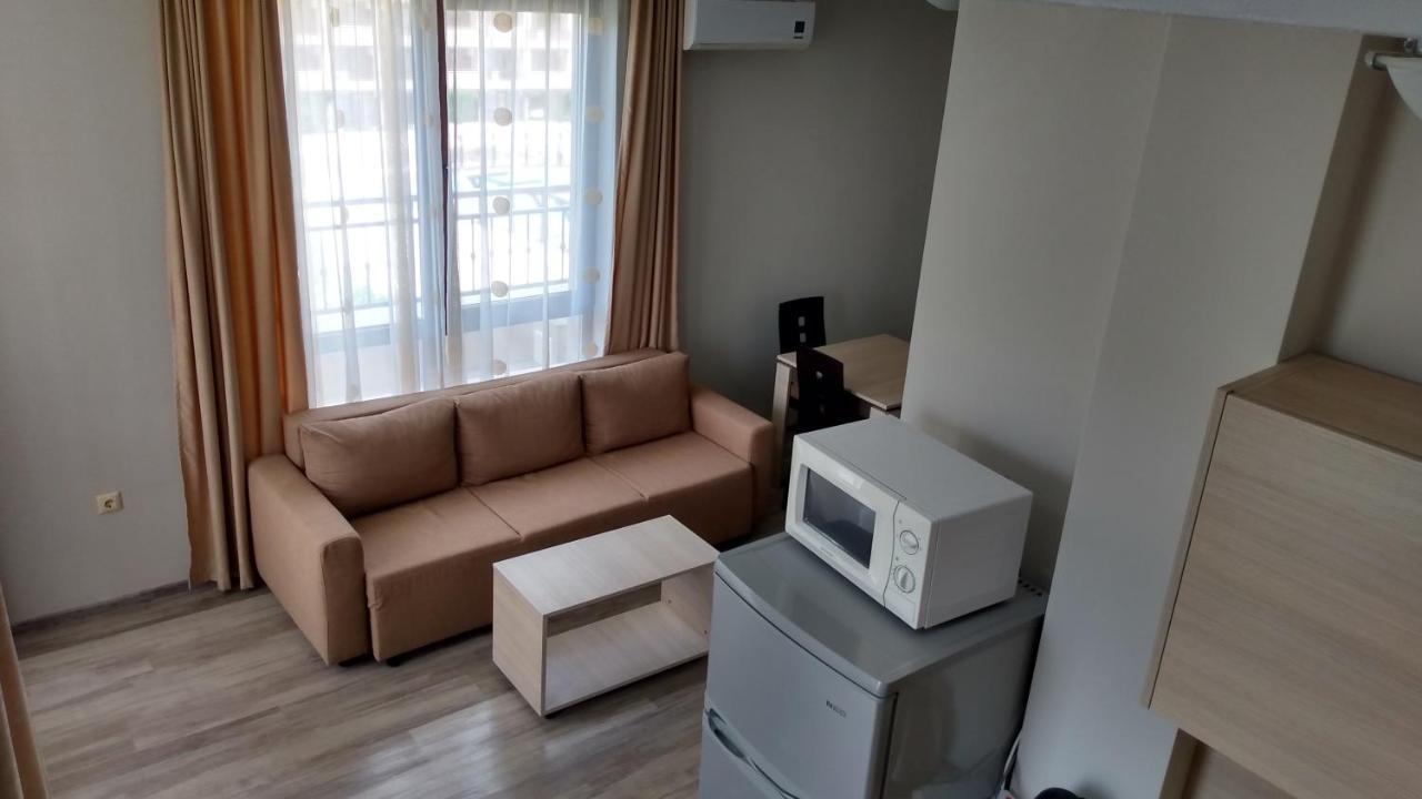 Aparthotel Sorrento Sole Mare Sveti Vlas Exterior foto