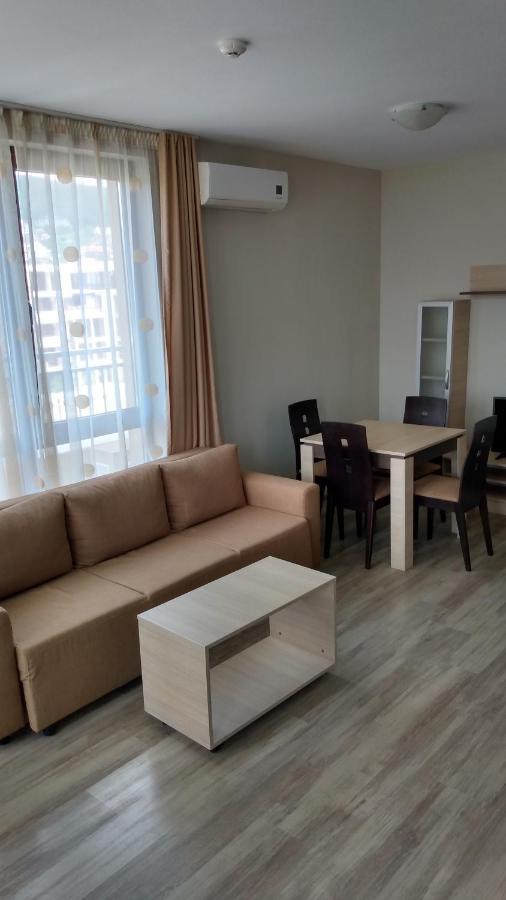 Aparthotel Sorrento Sole Mare Sveti Vlas Exterior foto