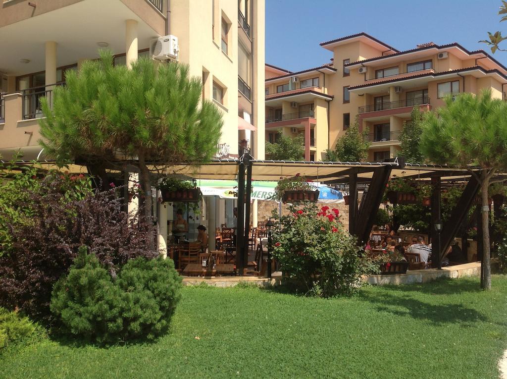 Aparthotel Sorrento Sole Mare Sveti Vlas Exterior foto