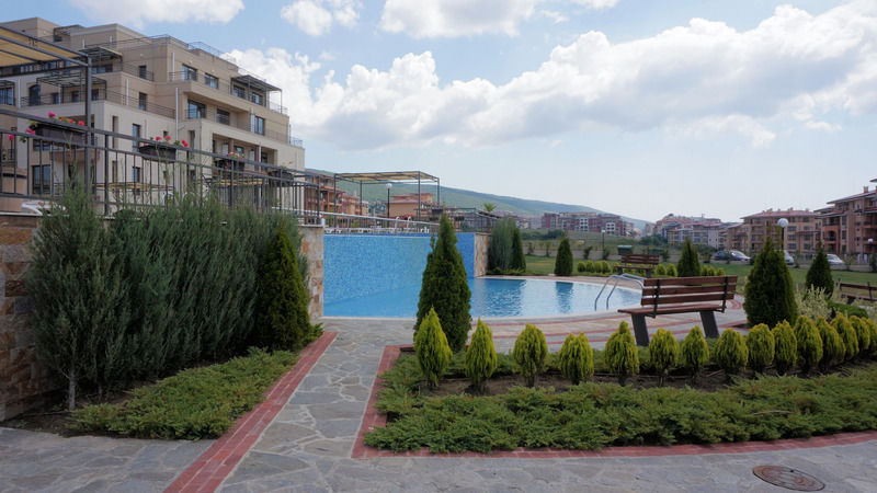 Aparthotel Sorrento Sole Mare Sveti Vlas Exterior foto