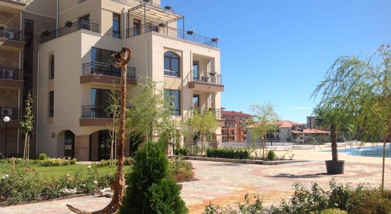 Aparthotel Sorrento Sole Mare Sveti Vlas Exterior foto